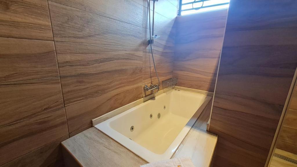 אסאבה Gk Apartments מראה חיצוני תמונה